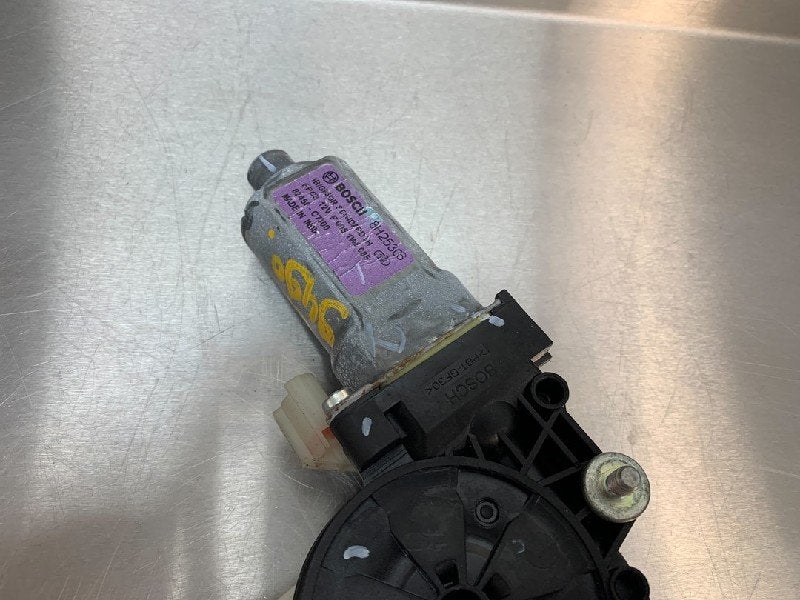 RAAMMECHANIEK LINKS ACHTER Hyundai i20 (GBB) (|82450C7000|), Robert Bosch AG, Gebruikt, Hyundai, Robert-Bosch-Allee 1
74232  Abstatt, DE