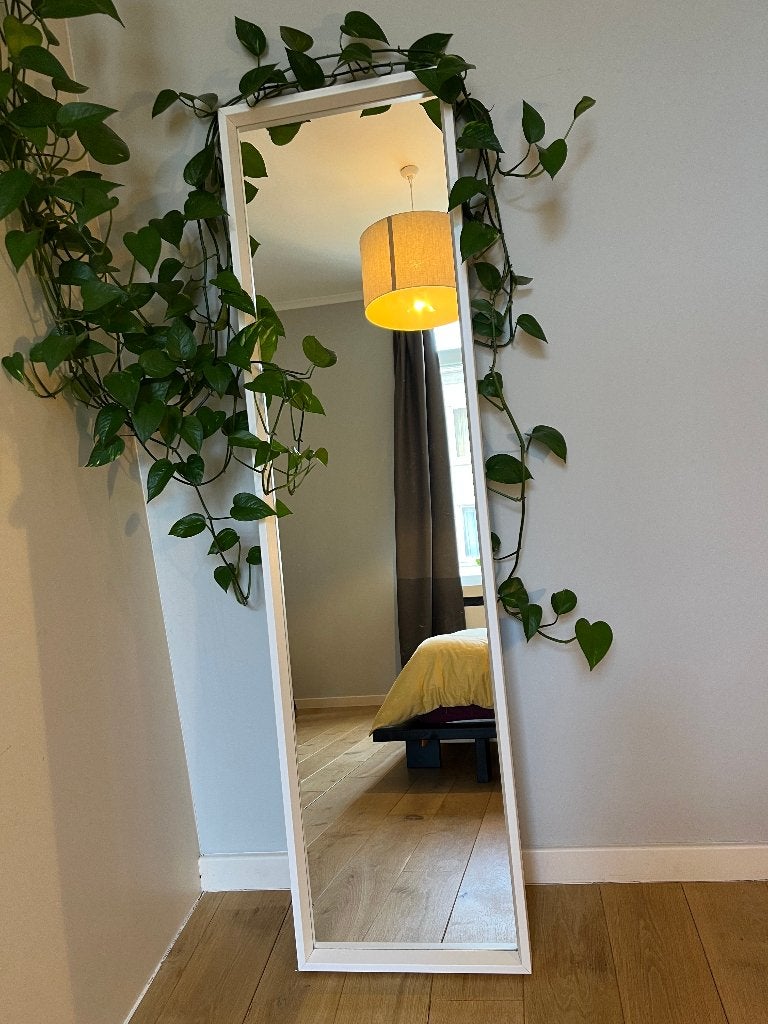 Miroir blanc IKEA - NISSEDAL - 40x150cm, Comme neuf, Rectangulaire, Moins de 50 cm, 150 à 200 cm
