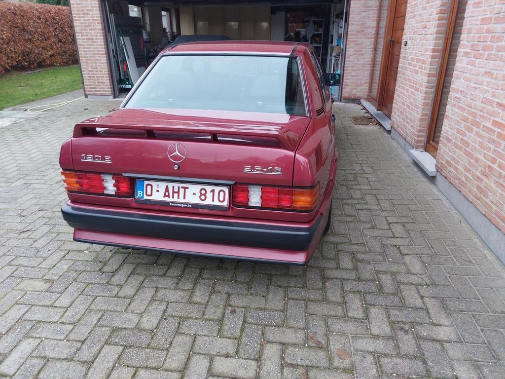 Mercedes 190 2.5-16V van 06/1993 met 108.400 kms, foto 5