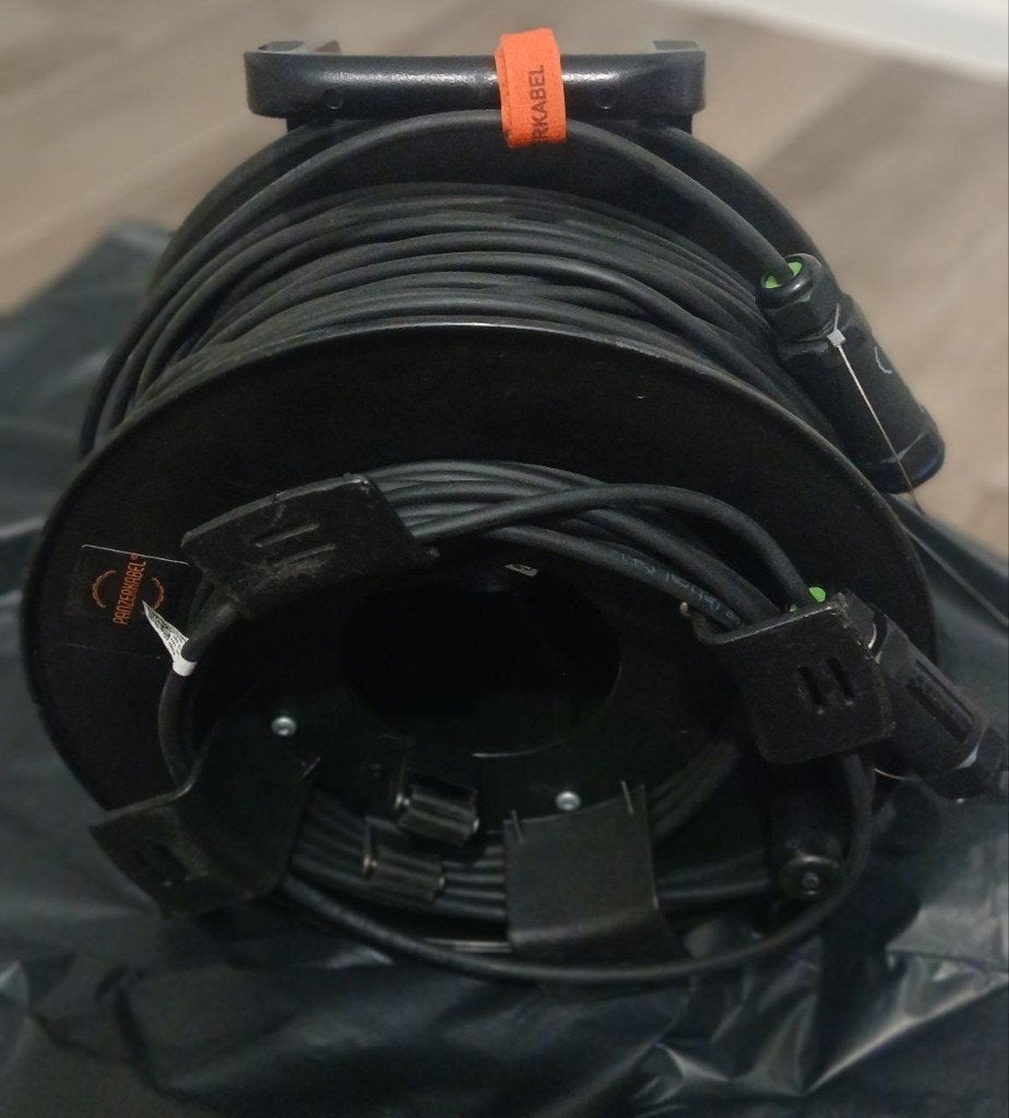 PANZER CABLE Câble HDMI optique actif (AOC) de 100 mètres., Enlèvement, Ne fonctionne pas, 10 mètres ou plus, Câble HDMI