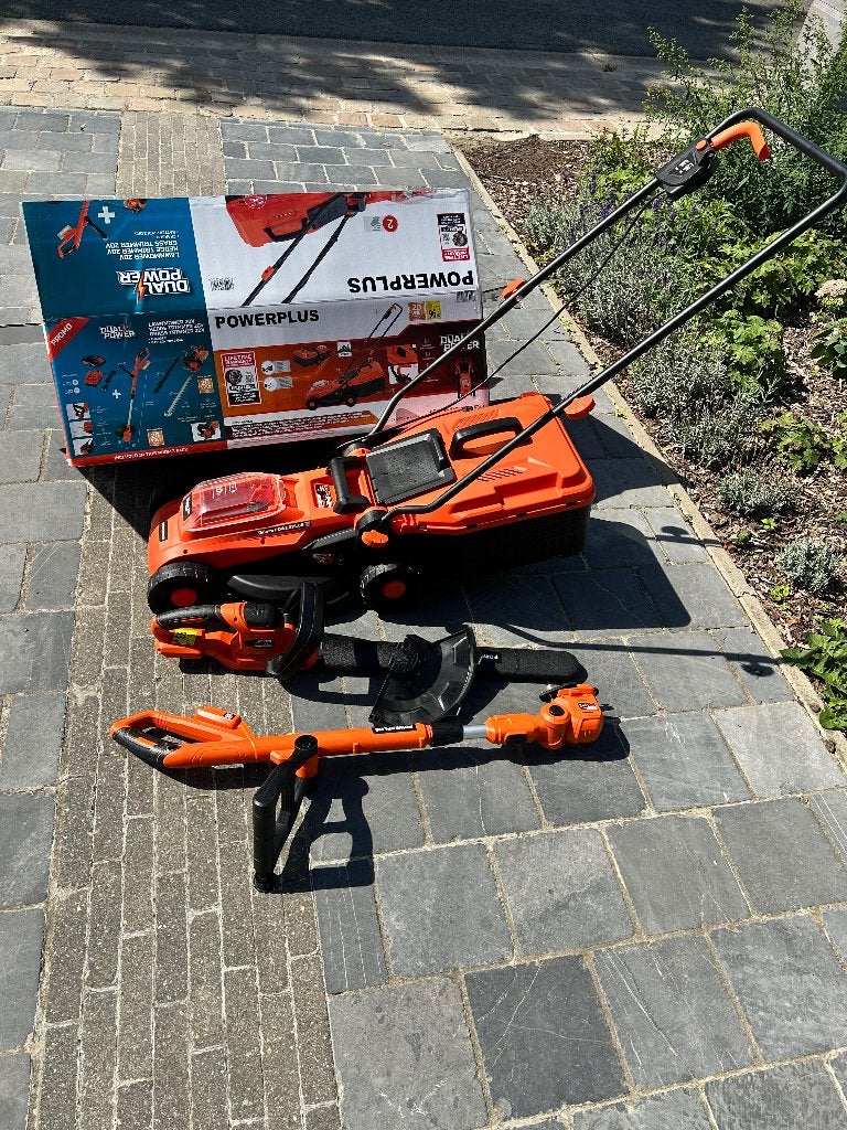 Machine à gazon et outils de jardinage, Neuf, Tondeuses à gazon sur batterie, Sac de ramassage, 40 à 49 cm