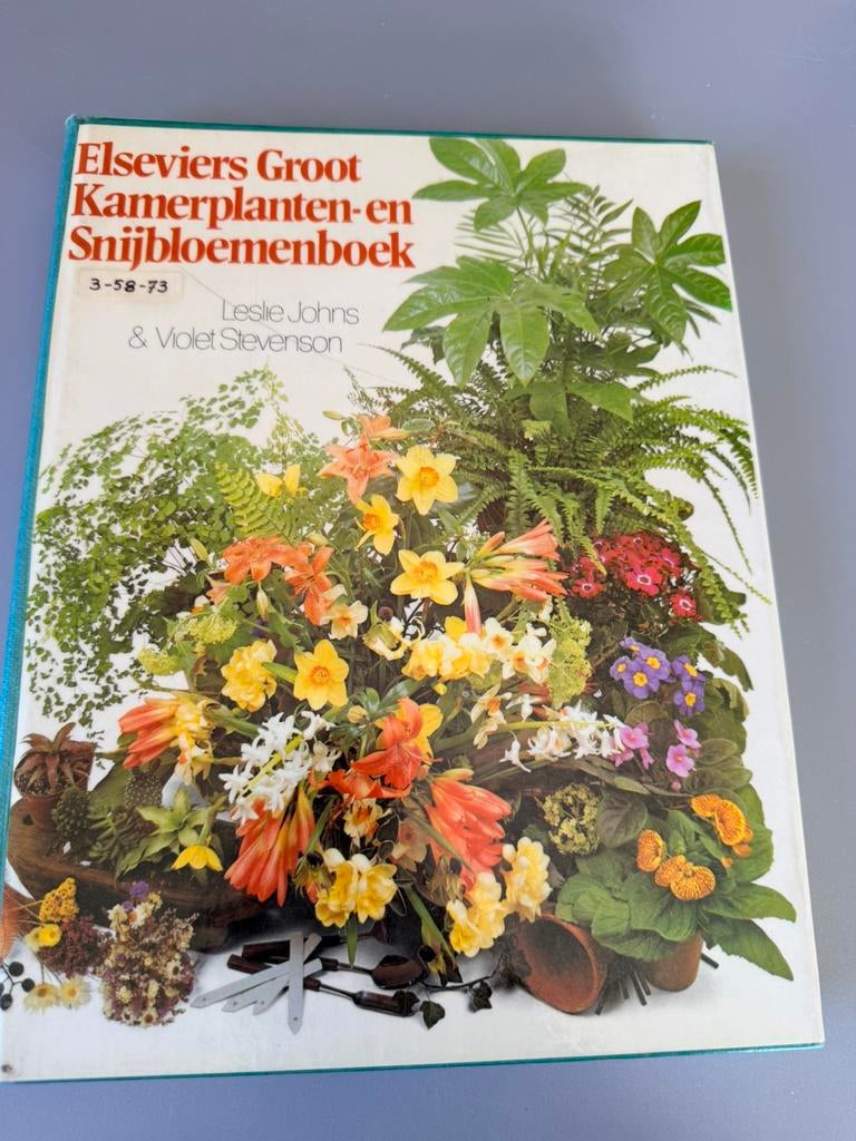 Elseviers groot kamerplanten en snijbloemen, Ophalen, Zo goed als nieuw