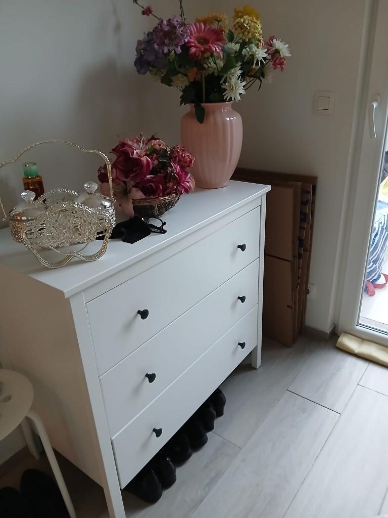 Lot de deux commodes blanches, Maison & Meubles, Armoires | Commodes, 3 ou 4 tiroirs, 25 à 50 cm, Moins de 100 cm, Comme neuf