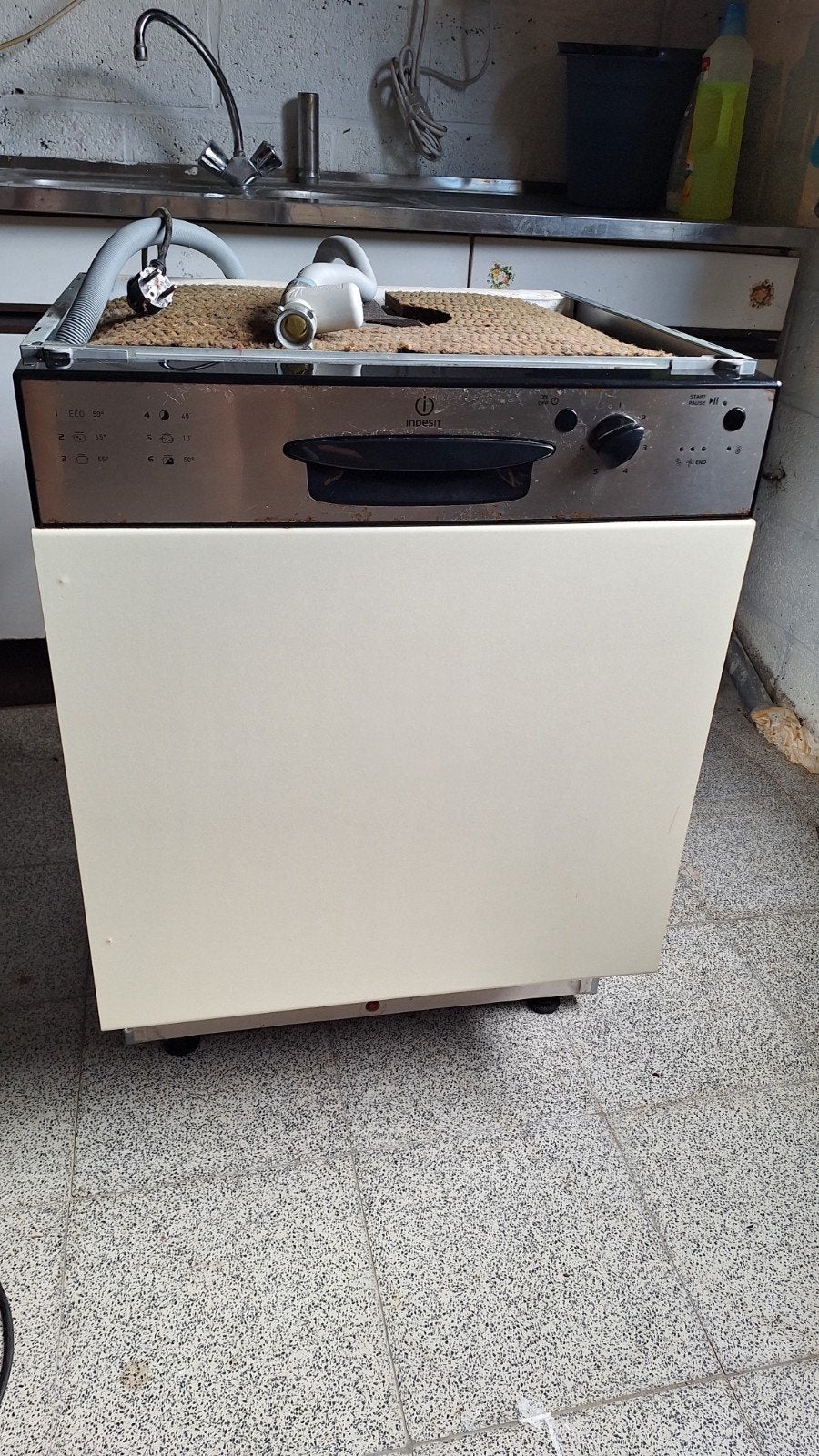 Indesit inbouw vaatwasser, Enlèvement, Encastré