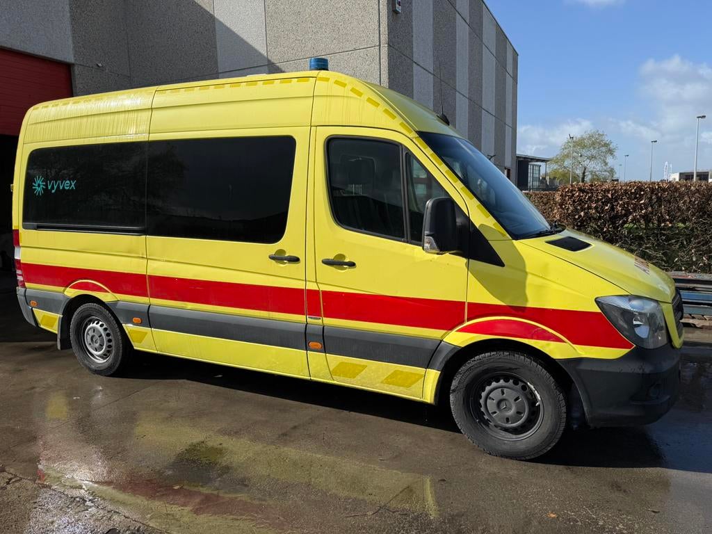 Mercedes Sprinter 2017 de 2017 avec lift, Euro 6, Bedrijf, Handgeschakeld, 2 deurs
