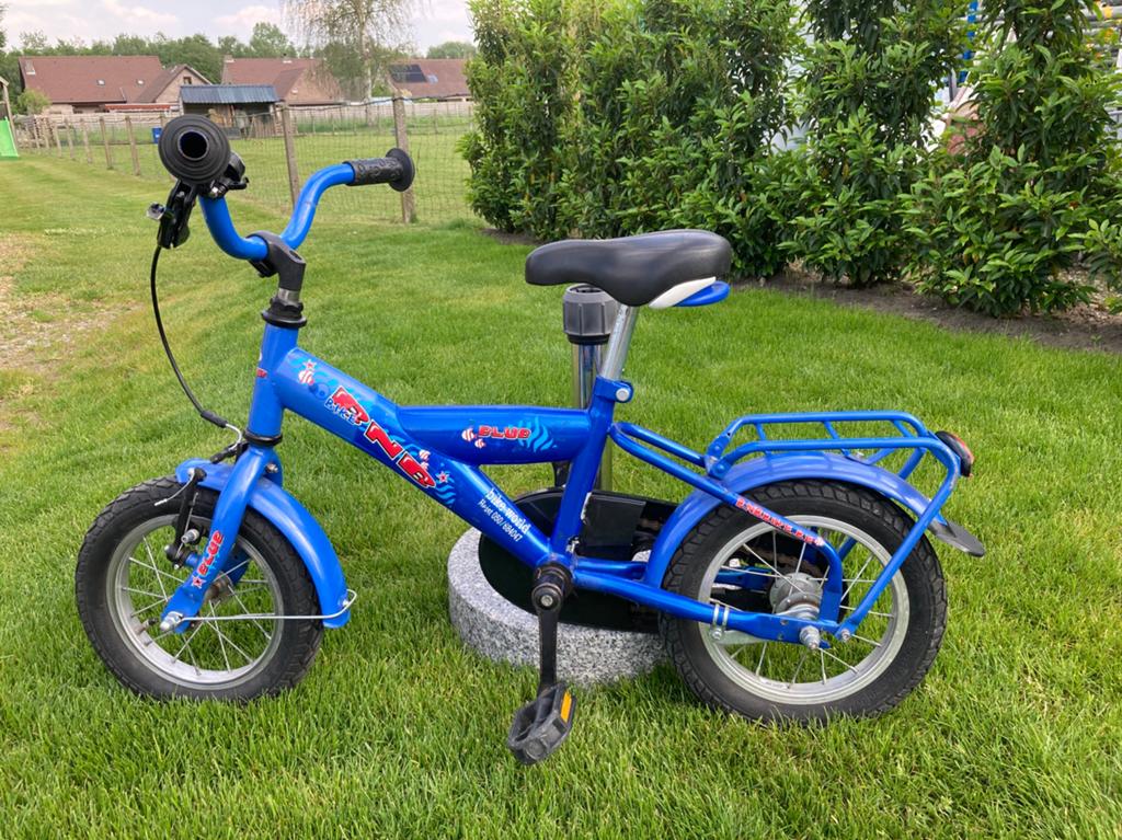 Kinderfiets 12 inch - incl. zijwieltjes, Fietsen en Brommers, Fietsen | Kinderfietsjes, Ophalen, Terugtraprem, Zijwieltjes, Gebruikt