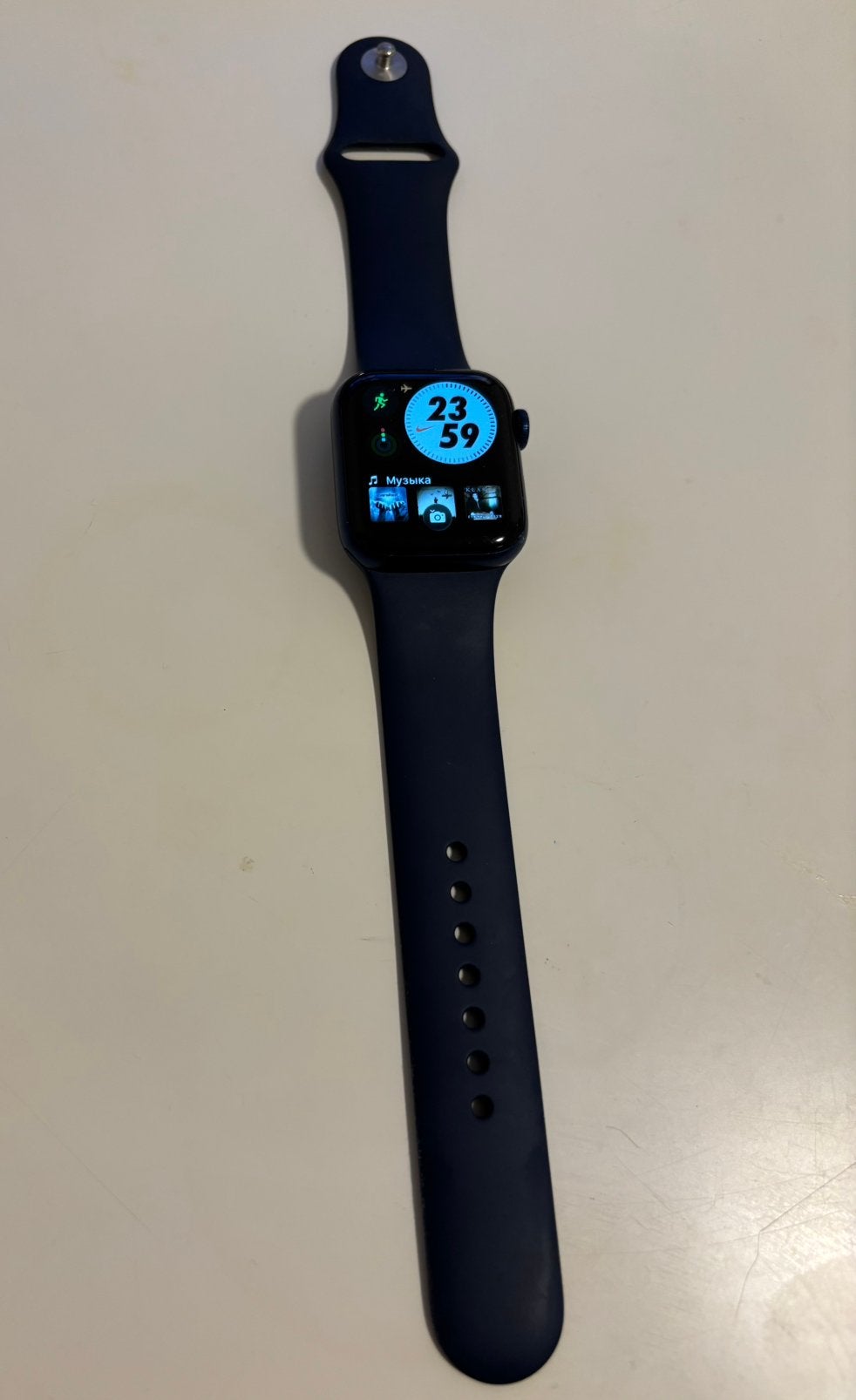 apple watch serie 6, Bijoux, Sacs & Beauté, Montres connectées, Enlèvement, État, Comme neuf