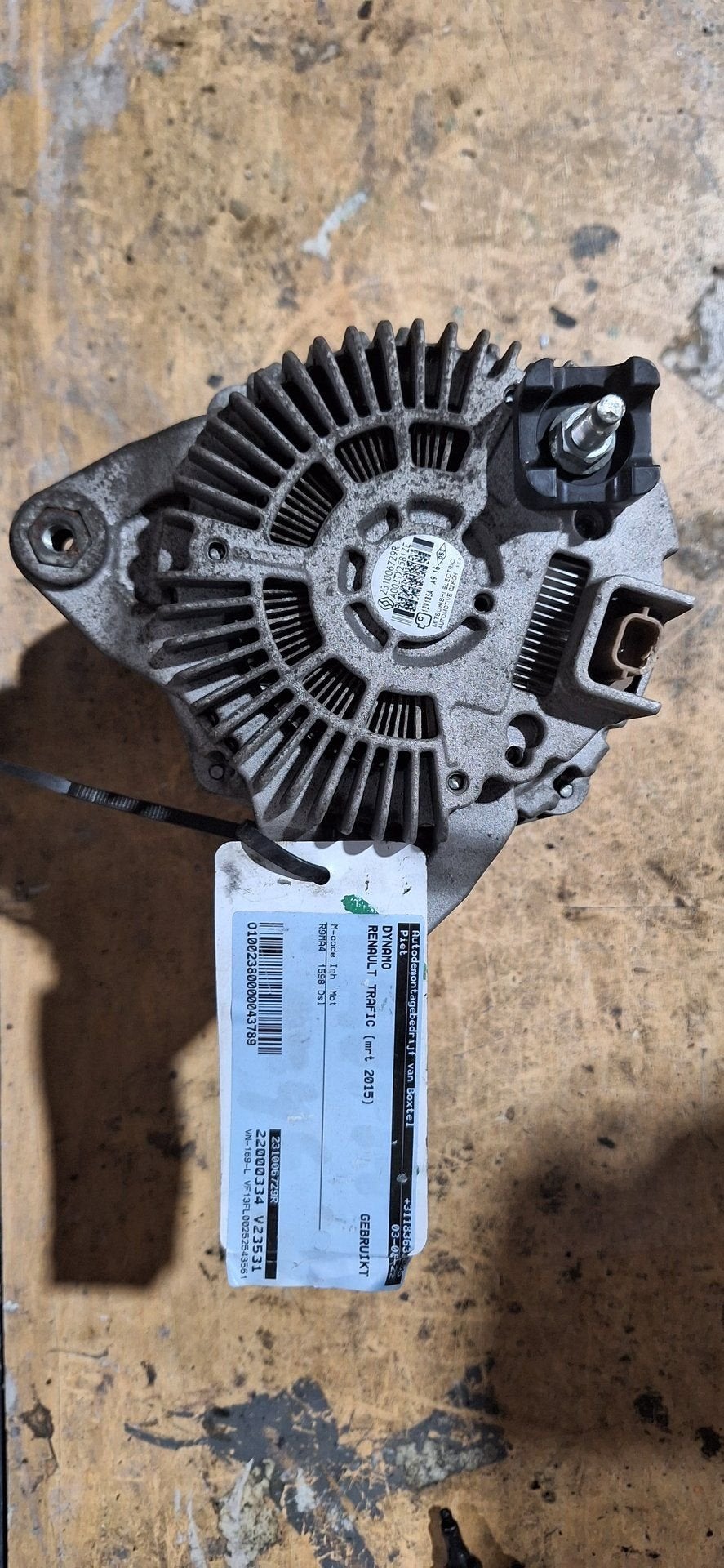Originele Dynamo Renault Trafic Opel Vivaro 1.6 dCi 23100672, Renault, -, Utilisé, -
