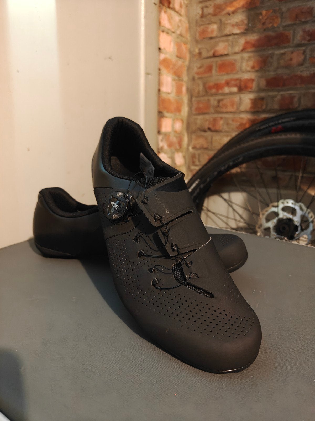 Shimano rc300 koersschoenen - maat 42, Fietsen en Brommers, Ophalen, Dames, Schoenen, Zo goed als nieuw