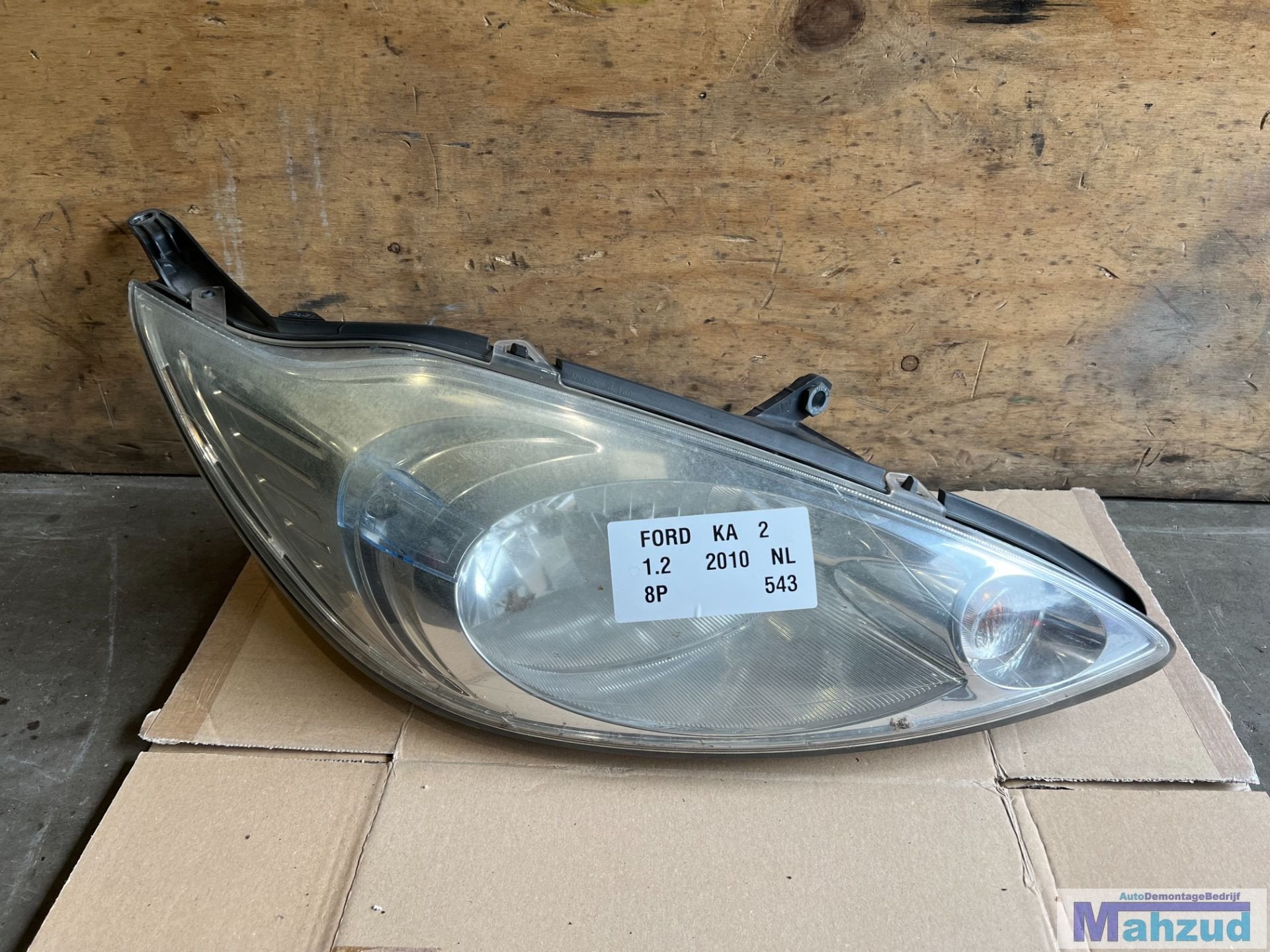 Phare droit pour Ford Ka 2 (2008-2016), Info@ford.com, Ford Motor Company, American Road 1
48126  Dearborn, Ford