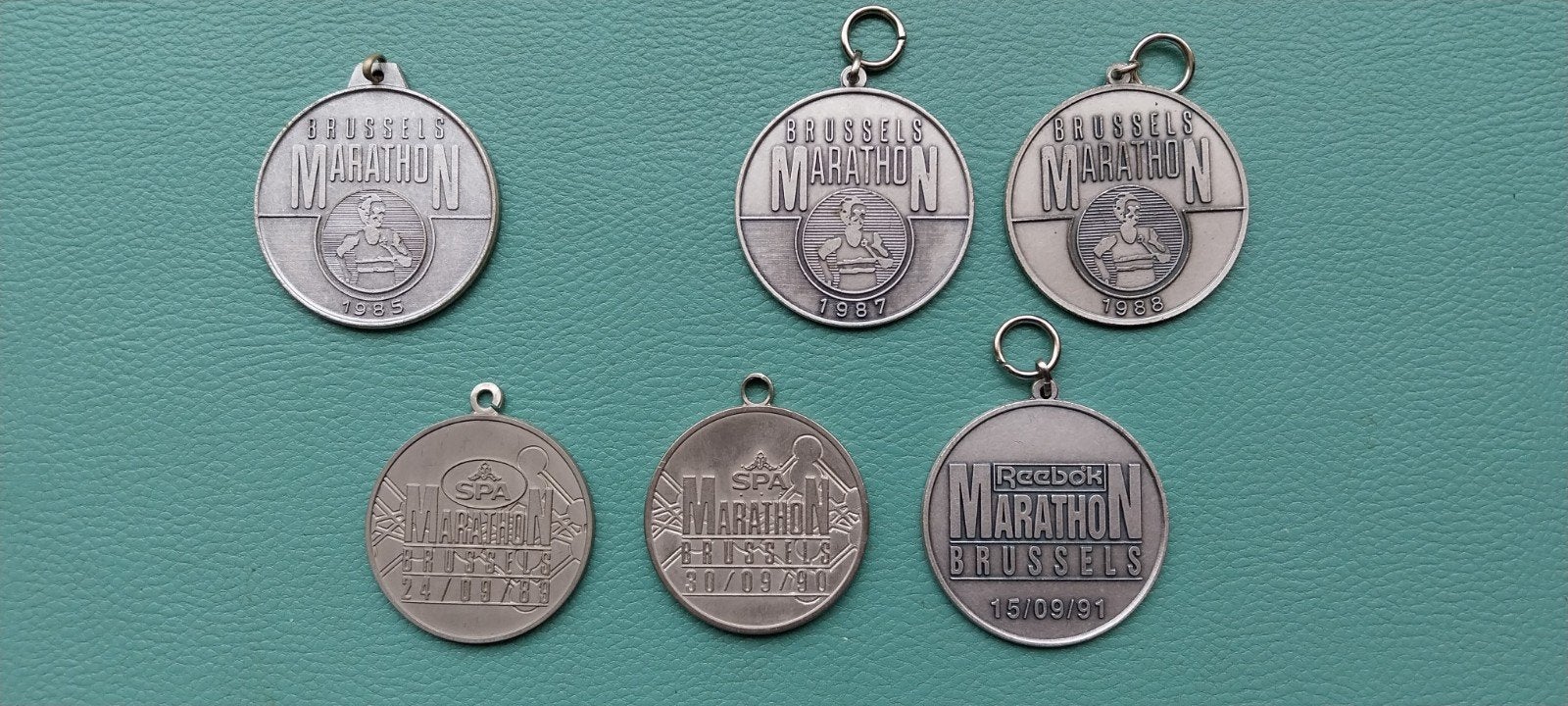 6 officiële medailles Brussels Marathon (1985-1991), Ophalen of Verzenden