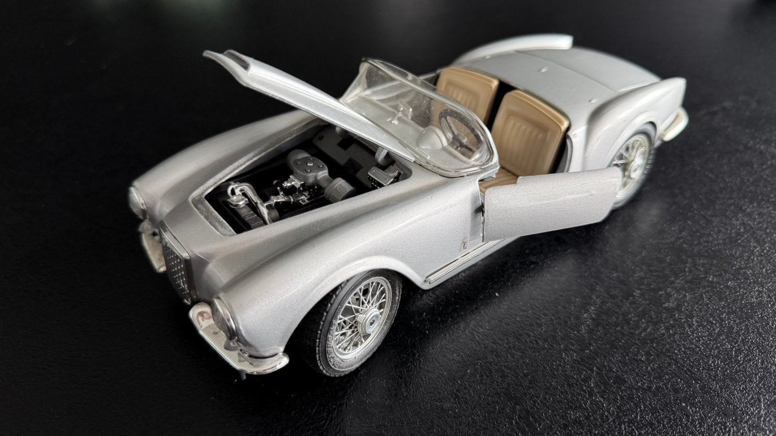Araignée Lancia Aurelia, Enlèvement, Comme neuf