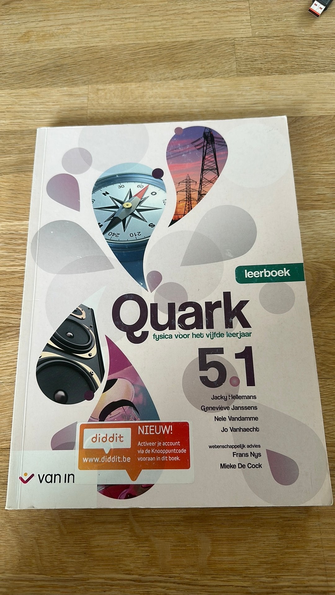 Quark 5.1 - leerboek fysica vanin, Boeken, Ophalen, Nederlands