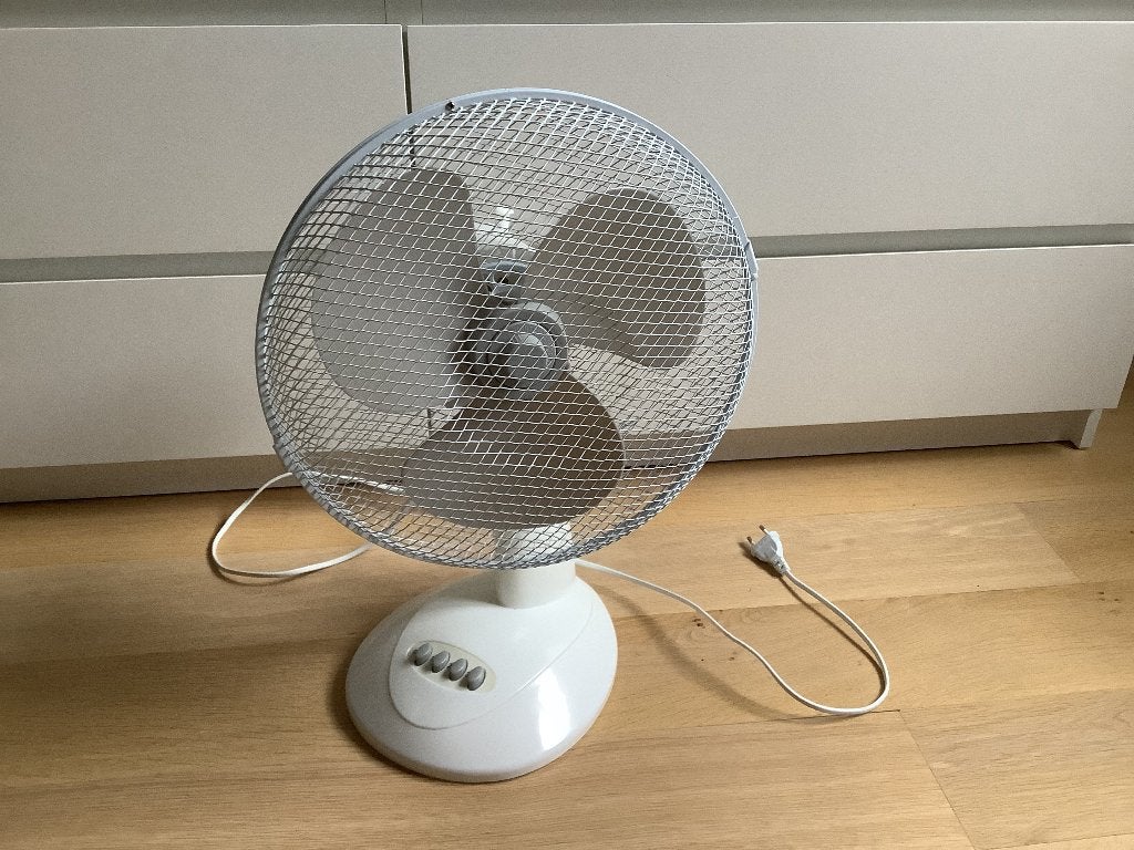 Ventilateur de table, Enlèvement, Utilisé