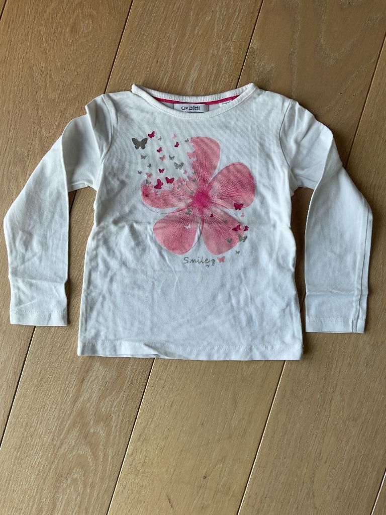T-shirt okaïdi maat 98, Kinderen en Baby's, Kinderkleding | Maat 98, Okaïdi, Meisje, Ophalen of Verzenden, Zo goed als nieuw