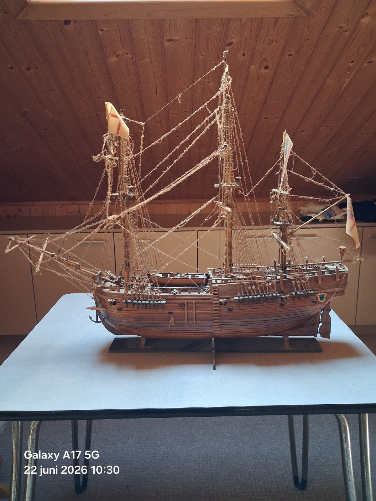 houten scheepsmodel  Endeavour, Hobby en Vrije tijd, Modelbouw | Boten en Schepen, Ophalen, Gebruikt