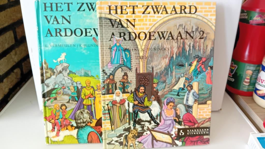 HET ZWAARD VAN ARDOEWAAN 2 DELEN, Ophalen of Verzenden