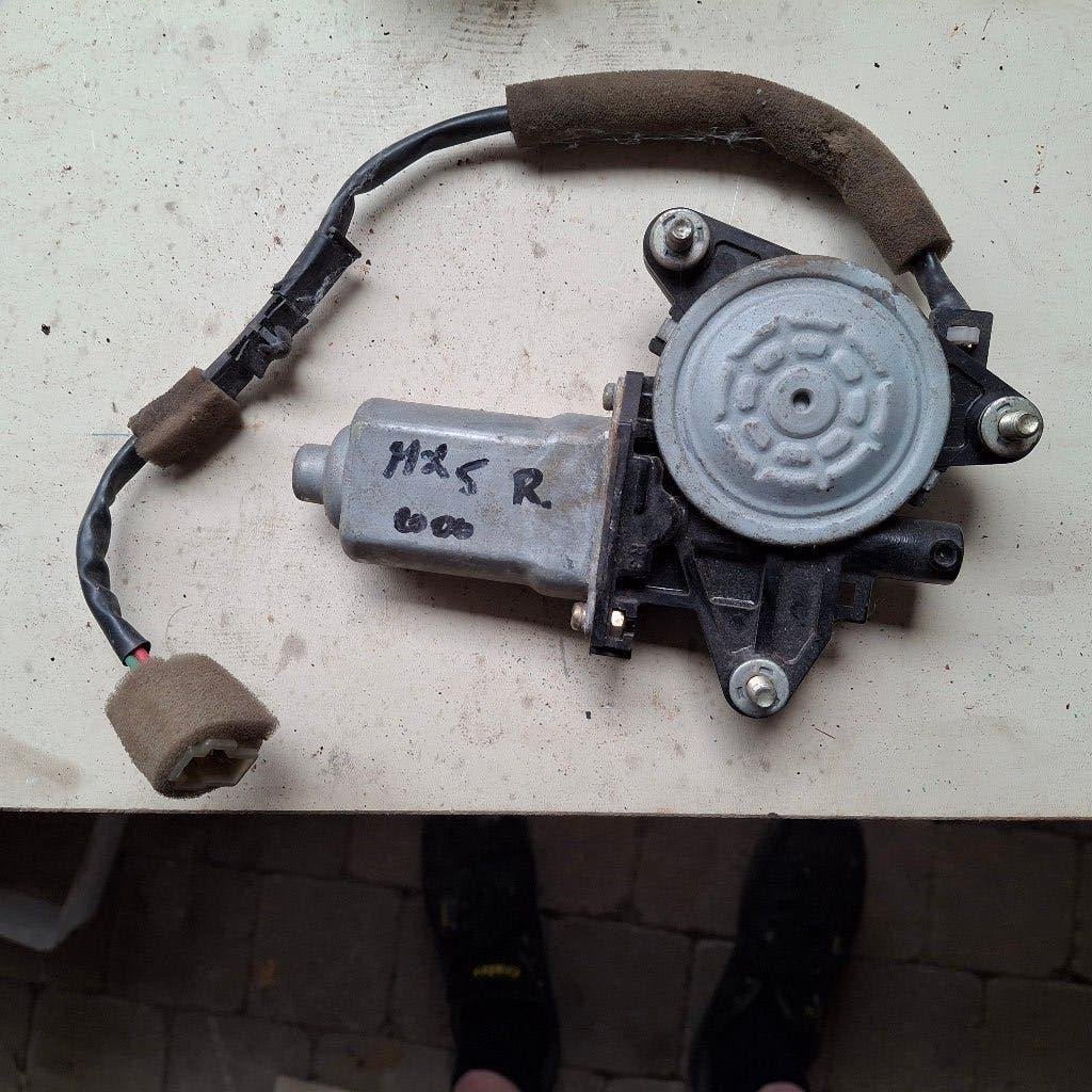 Moteur de vitre électrique Mazda MX5, Autos : Pièces & Accessoires, Enlèvement ou Envoi, Mazda
