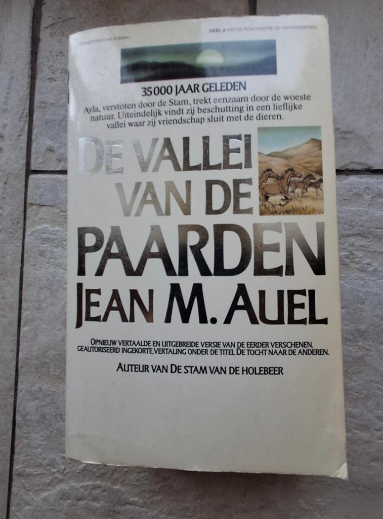 De vallei van de paarden - M. Auel, Enlèvement ou Envoi