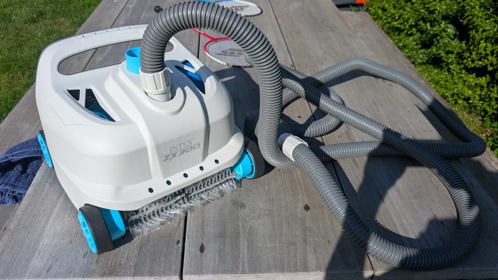 Intex ZX300 Automatische Zwembadreiniger, Ophalen