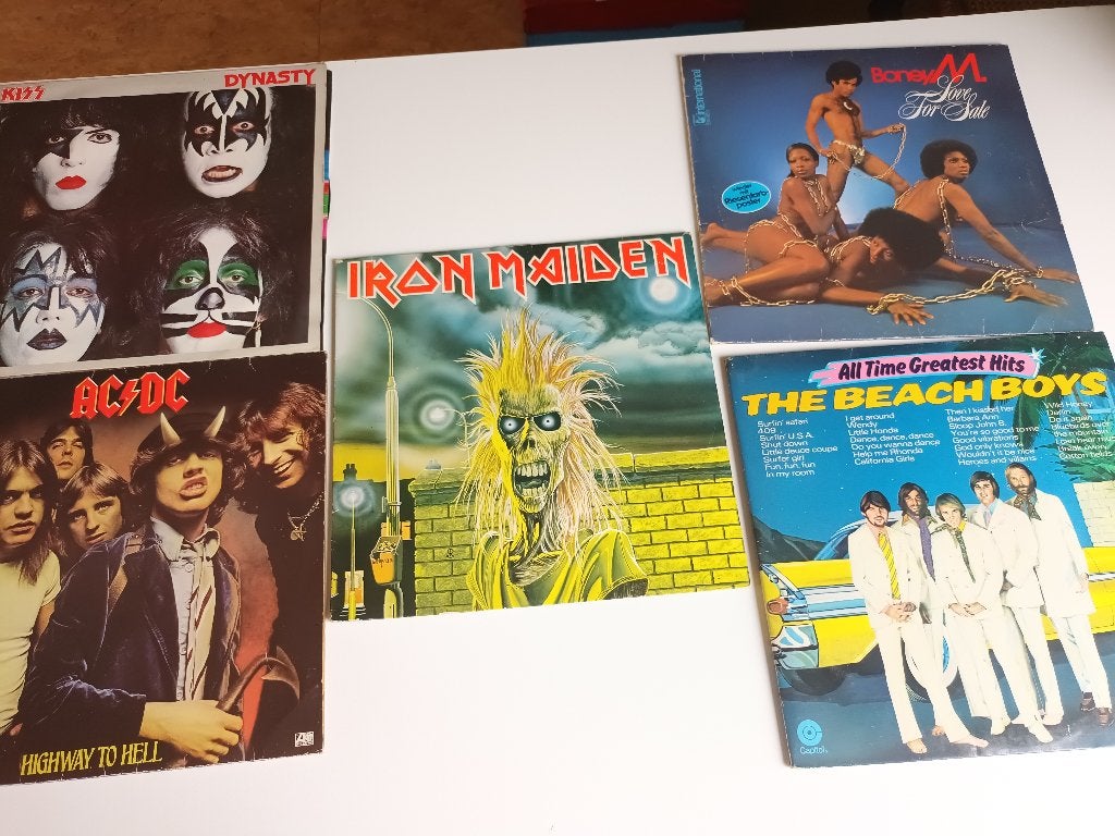 Disques vinyles Boney M, ACDC, Beach boys, Iron Maiden, 1980 - 1989, Enlèvement, Utilisé, Autres formats