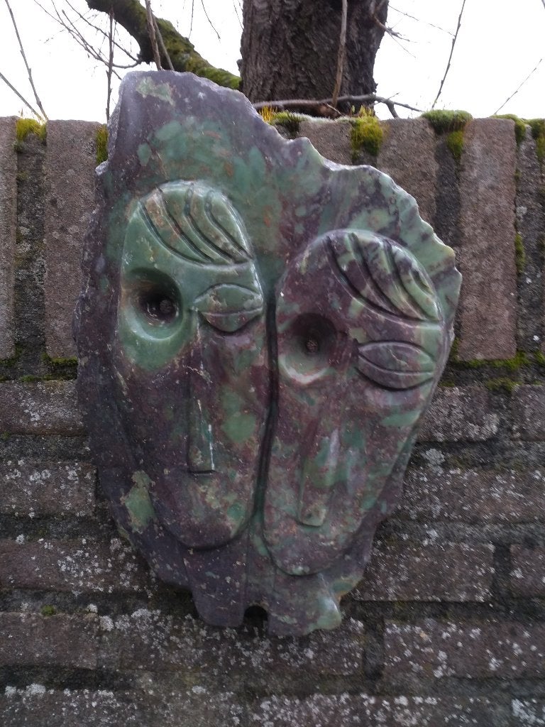 "KOPPEN" - Hangend beeld uit steen - handgemaakt., Vert, Asie, Pierre ou céramique, Enlèvement