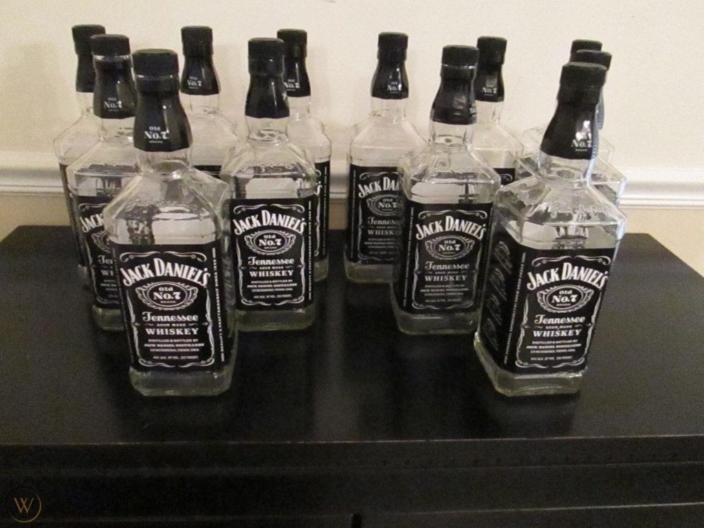 Lege Jack Daniels Old No. 7 flessen met dop., Enlèvement, Comme neuf, Emballage