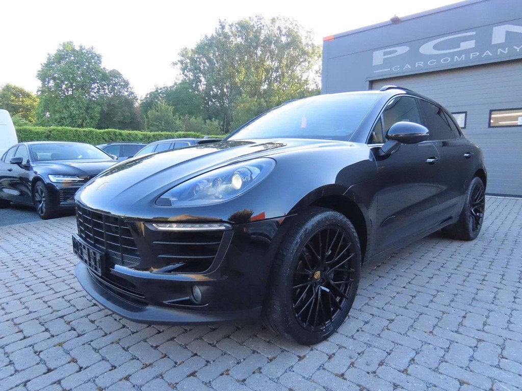 Porsche Macan Macan 2.0 Turbo PDK (bj 2017, automaat), Auto's, Porsche, Gebruikt, 4 cilinders, 1984 cc, Alcantara