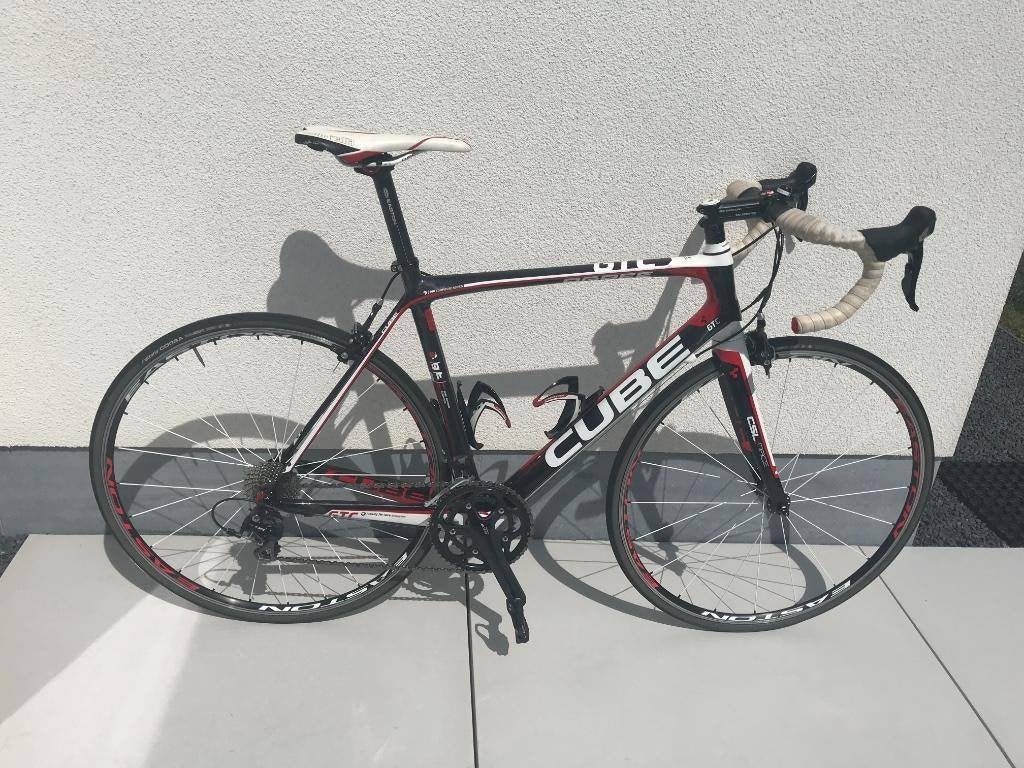 Cube Maat 58 Carbon met 105groep, 28 inch, Gebruikt, Carbon, 15 tot 20 versnellingen