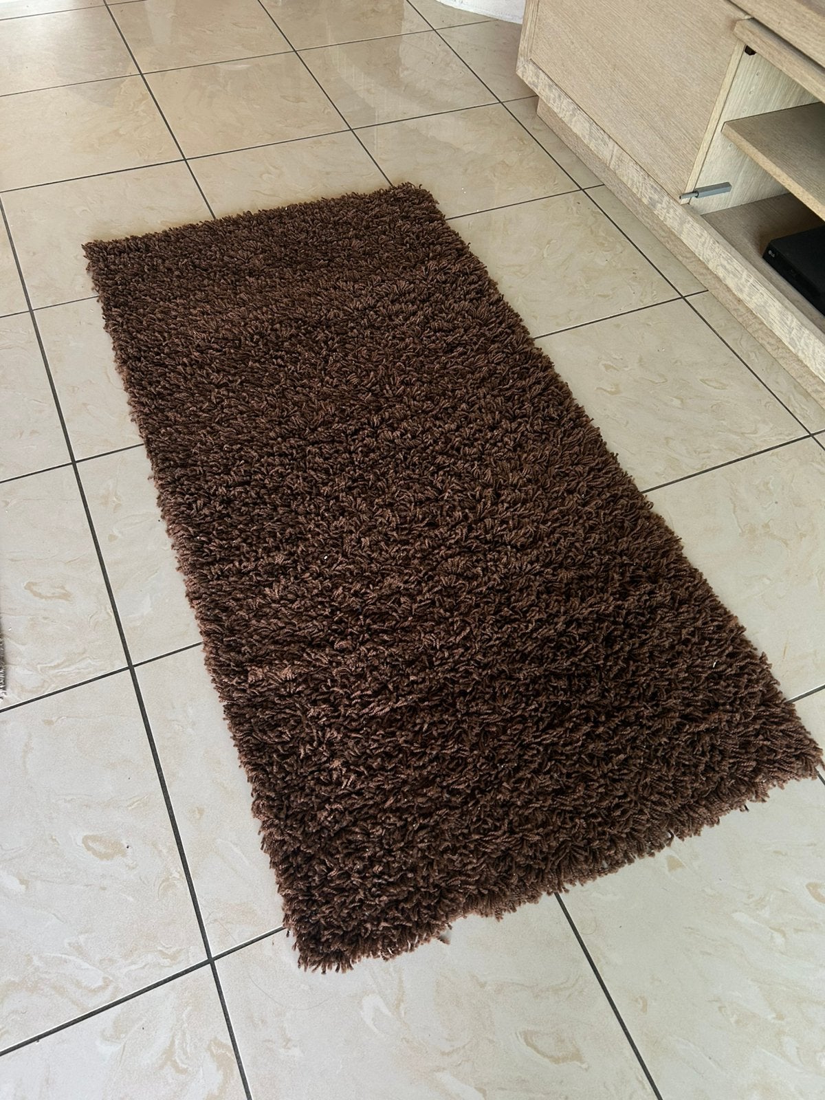 Tapis brun 140 cm – Neuf jamais utilisé – 10 €, Maison & Meubles, 100 à 150 cm, Comme neuf, Brun, Enlèvement
