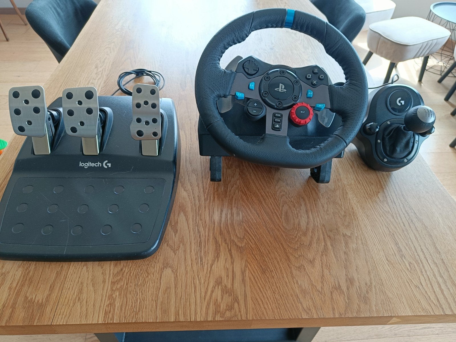 Logitech G29 SE pour PlayStation et PC avec Driving Force Sh, Enlèvement, Utilisé, Volant ou Pédales, PlayStation 5