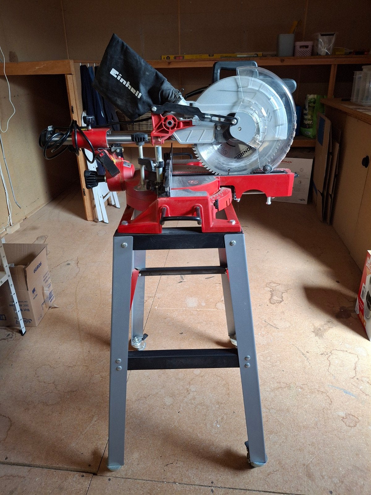 zaagmachine met extra zaagblad, Doe-het-zelf en Bouw, Ophalen, Zo goed als nieuw, Afkortzaag, Einhell