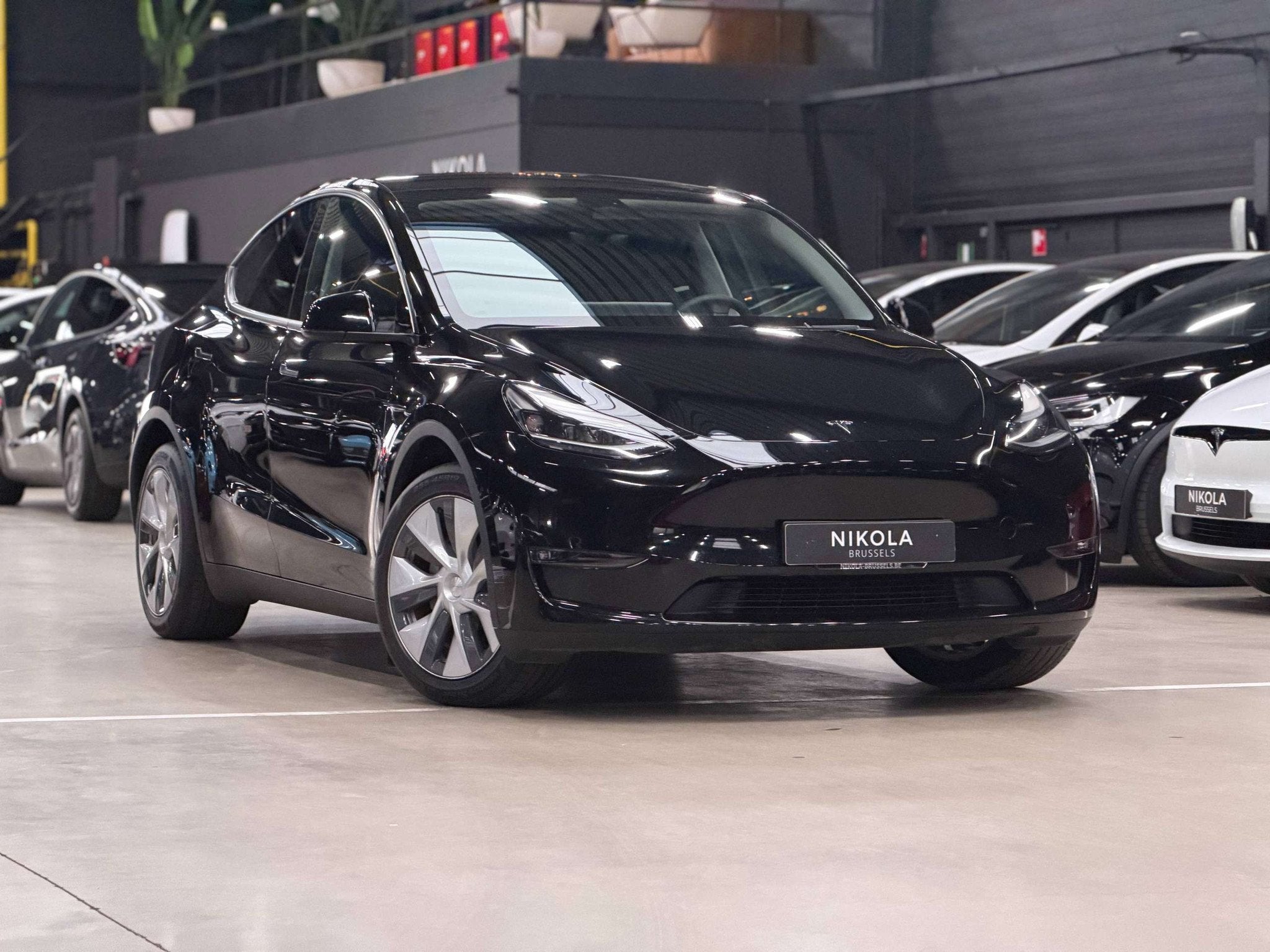 Tesla Model Y LONG RANGE - ALL WHEEL DRIVE - HIGHWAY AUTOPIL, Auto's, Tesla, Zwart, Adaptive Cruise Control, https://public.car-pass.be/vhr/33113f7d-8e7a-4999-be20-9c54876bc7e6
