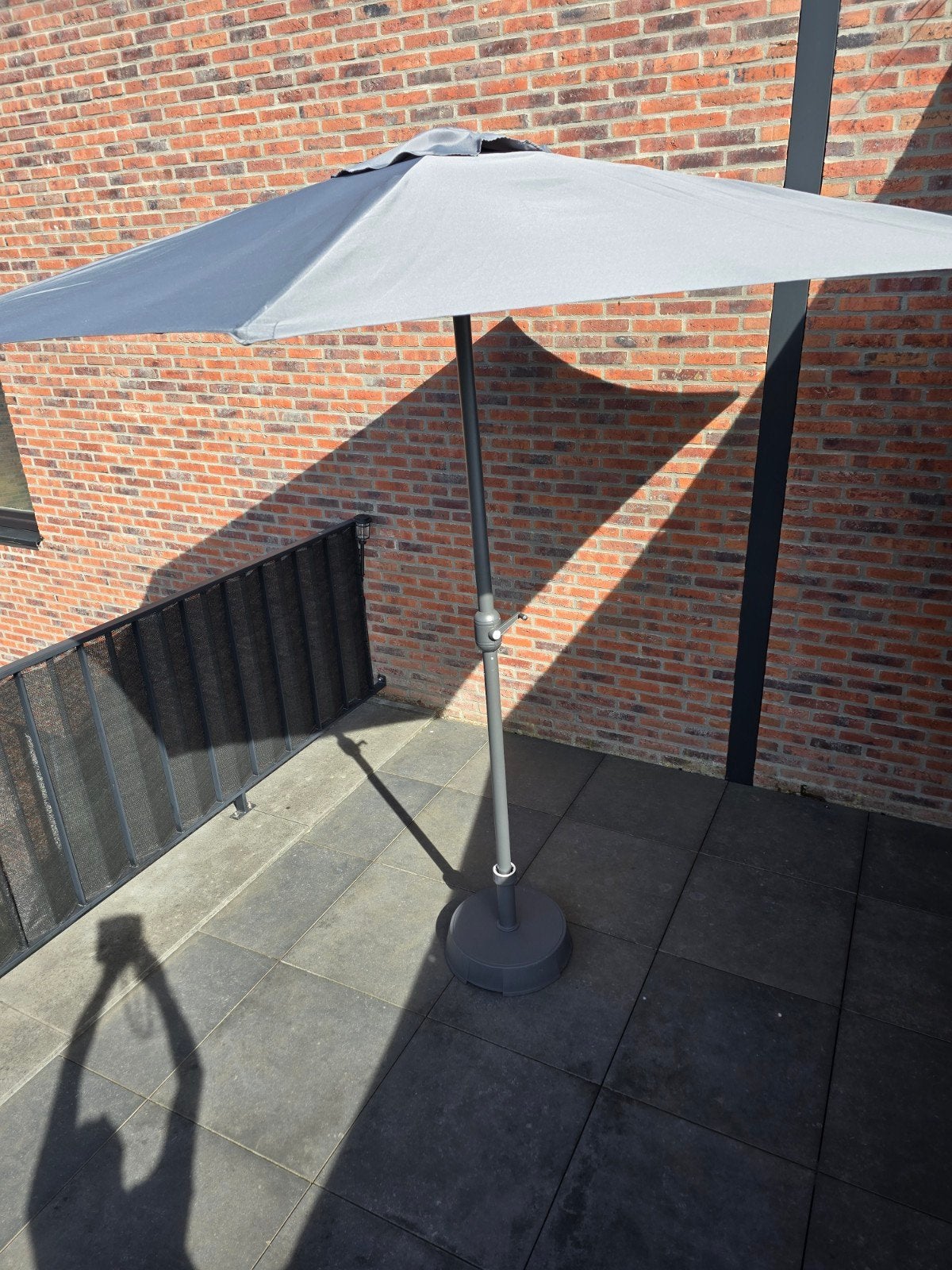 Nieuwe parasol 3m, Tuin en Terras, Parasols, Nieuw, Parasolvoet, 2 tot 3 meter, Waterdicht, Ophalen