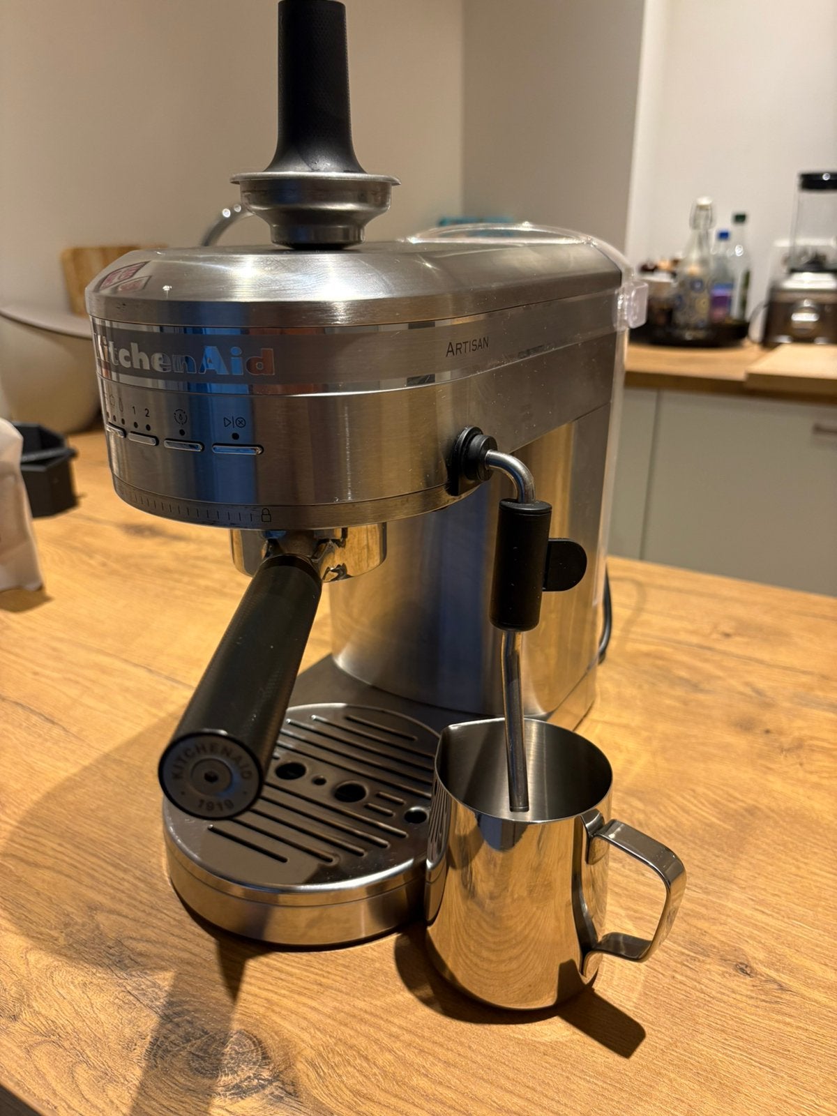 KitchenAid Artisan, comme neuf, complet avec boîte, Café moulu, Réservoir d'eau amovible, Enlèvement ou Envoi, 2 à 4 tasses