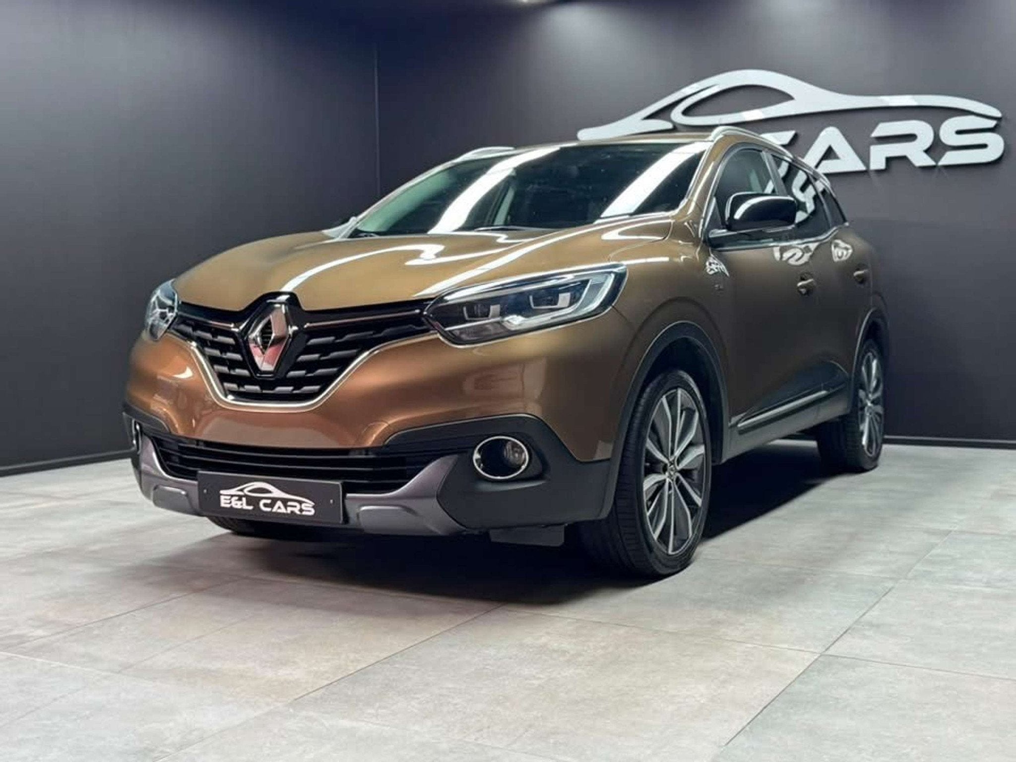Renault Kadjar Réservé (bj 2015, automaat), Automaat, Kadjar, 4 cilinders, Bruin