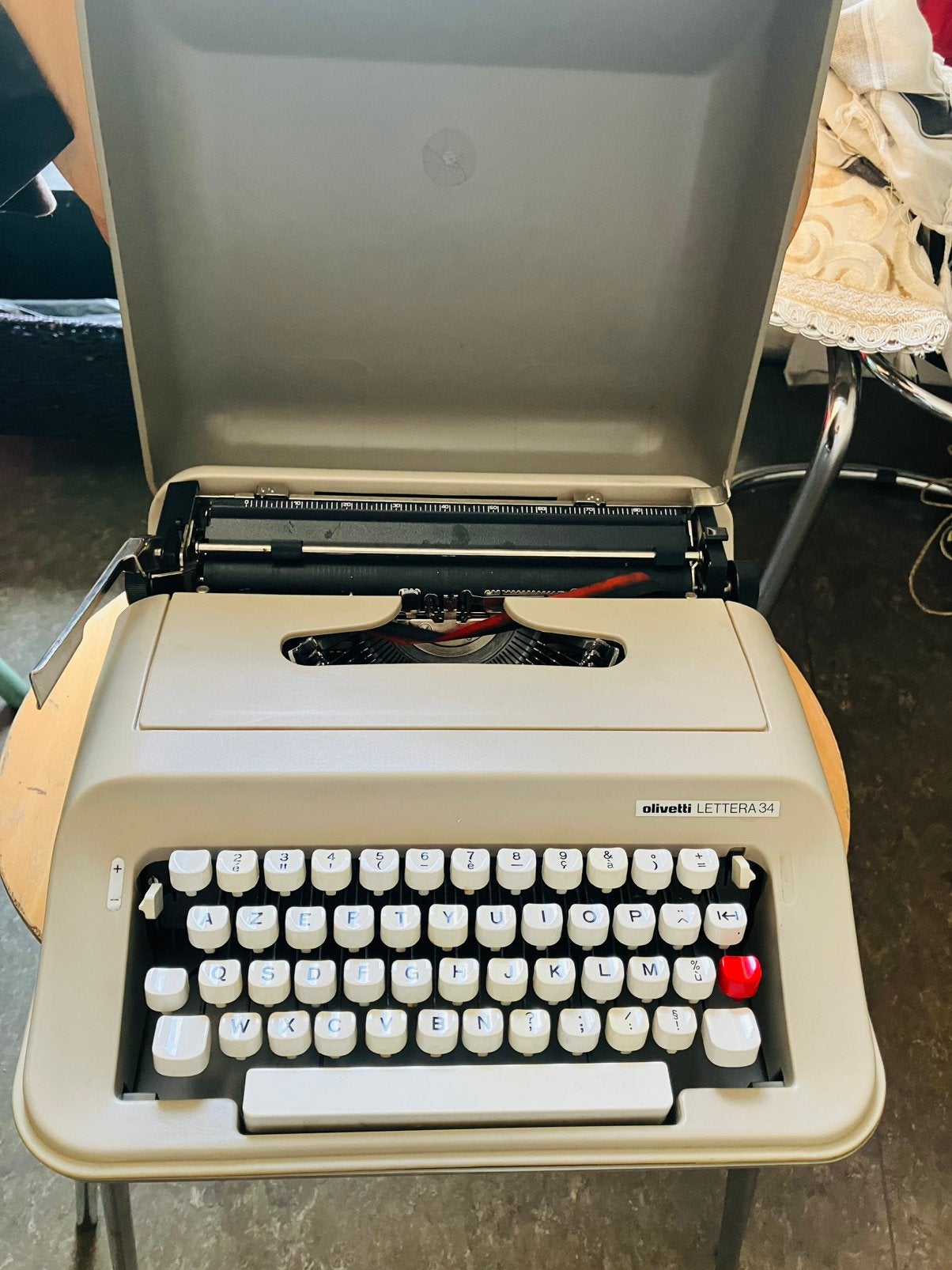 Olivetti LETTERZ 34, Divers, Machines à écrire, Enlèvement, Utilisé