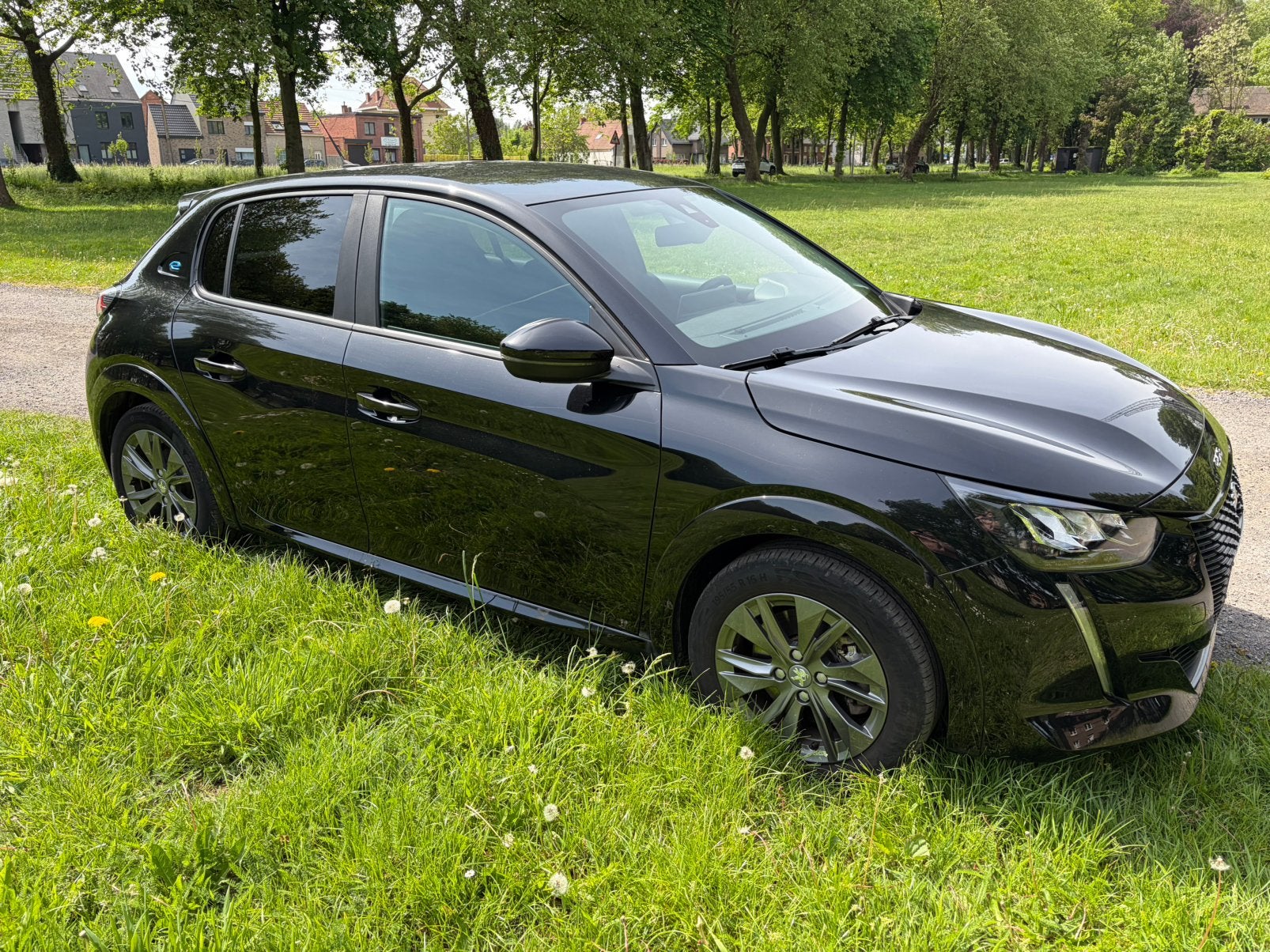 Peugeot E208, Autos, 100 kW, Achat, Euro 6, Automatique