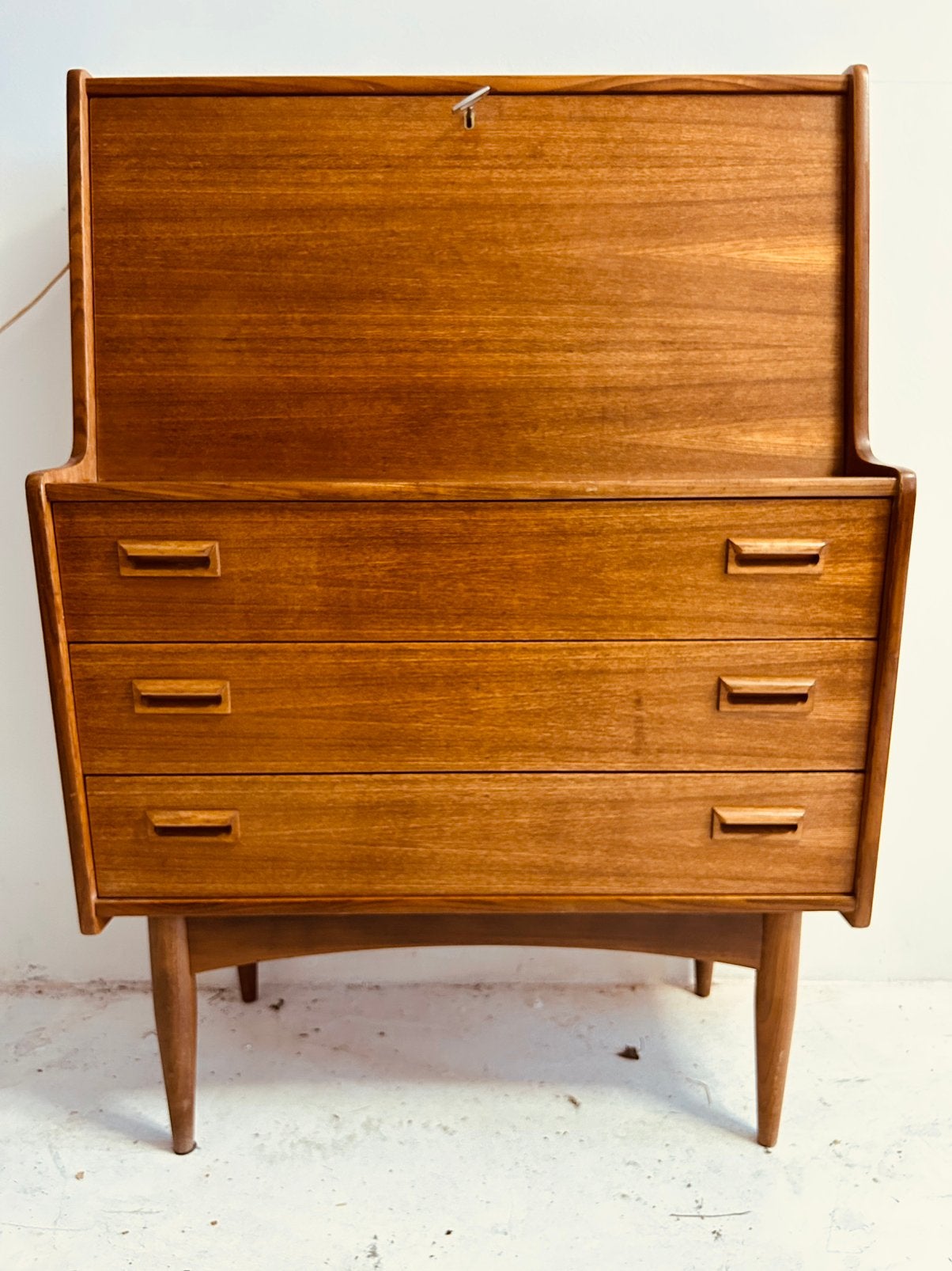 Vintage retro secretaire, Ophalen, Zo goed als nieuw