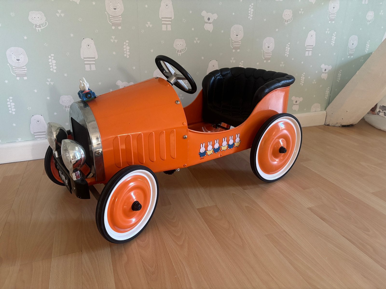 Vintage trapauto Nijntje, Ophalen