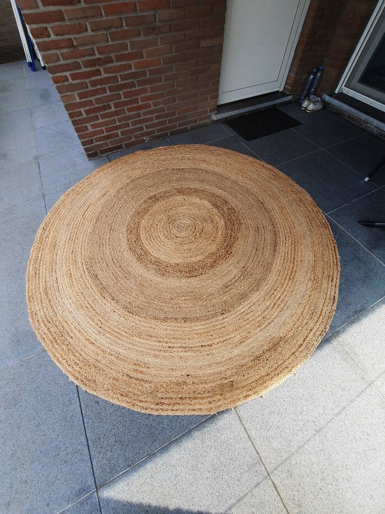 rond tapijt, Ophalen, Rond
