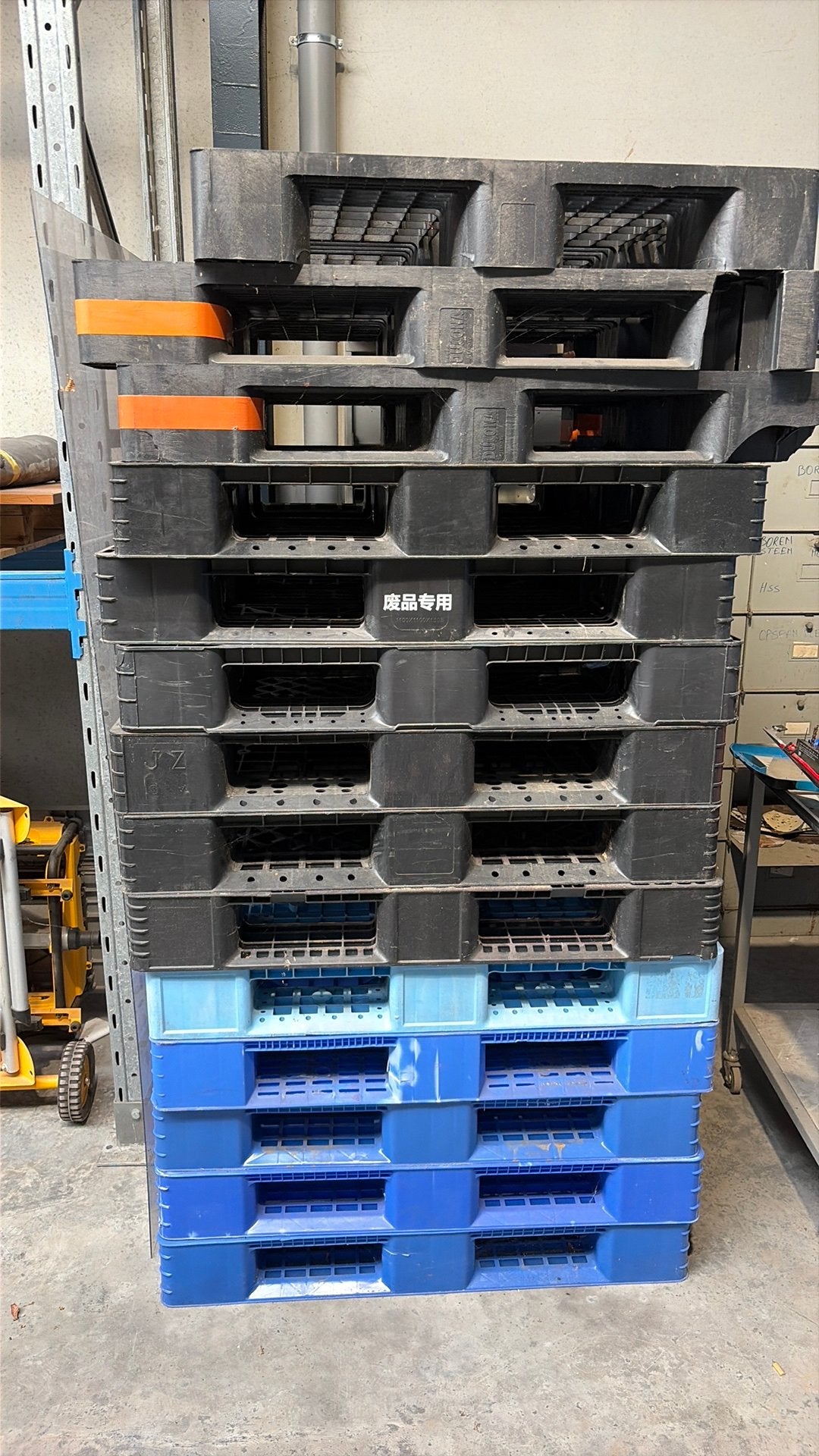 Plastic pallets - 14 stuks, Enlèvement, Comme neuf