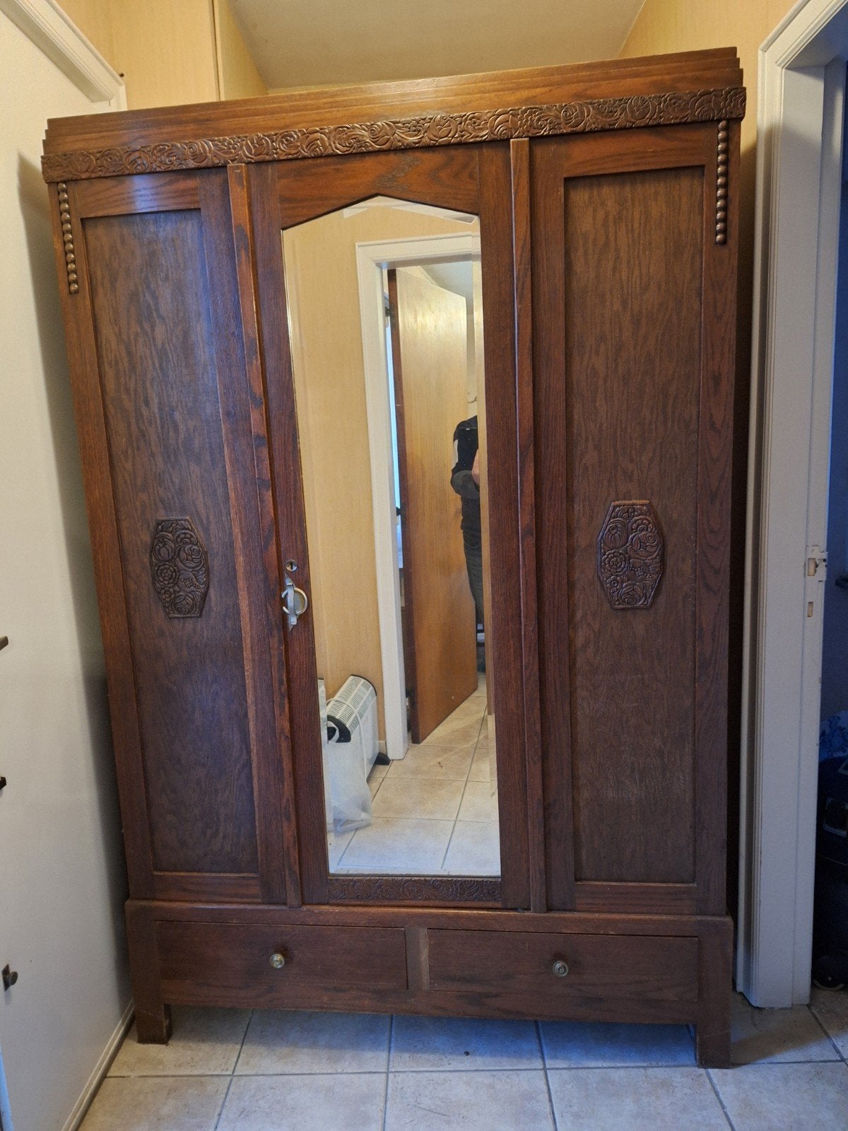 armoire de hall ancienne, Enlèvement