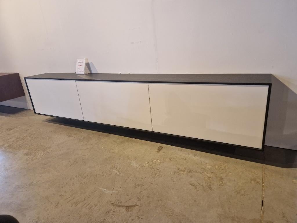 TV - hang kast  ( 2 stuks ) nieuw uit toonzaal, Ophalen, Eikenhout, Nieuw, 200 cm of meer