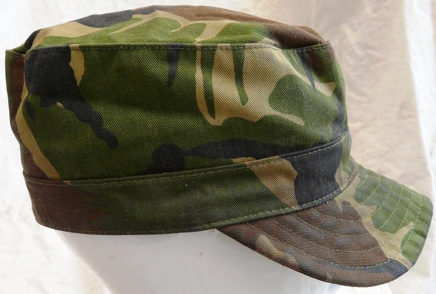 Pet, Uniform, Gvt, Zomer, Woodland, maat 56, KL, 1990s.(16), Enlèvement ou Envoi, Armée de terre, Vêtements ou Chaussures