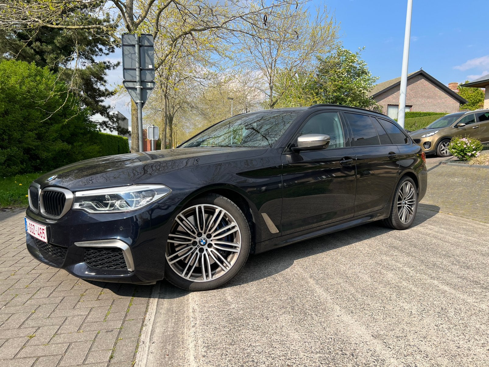 Bmw M550D xdrive break M pakket 3.0 diesel 400pk euro 6b, Auto's, Automaat, Euro 6, Blauw, Leder