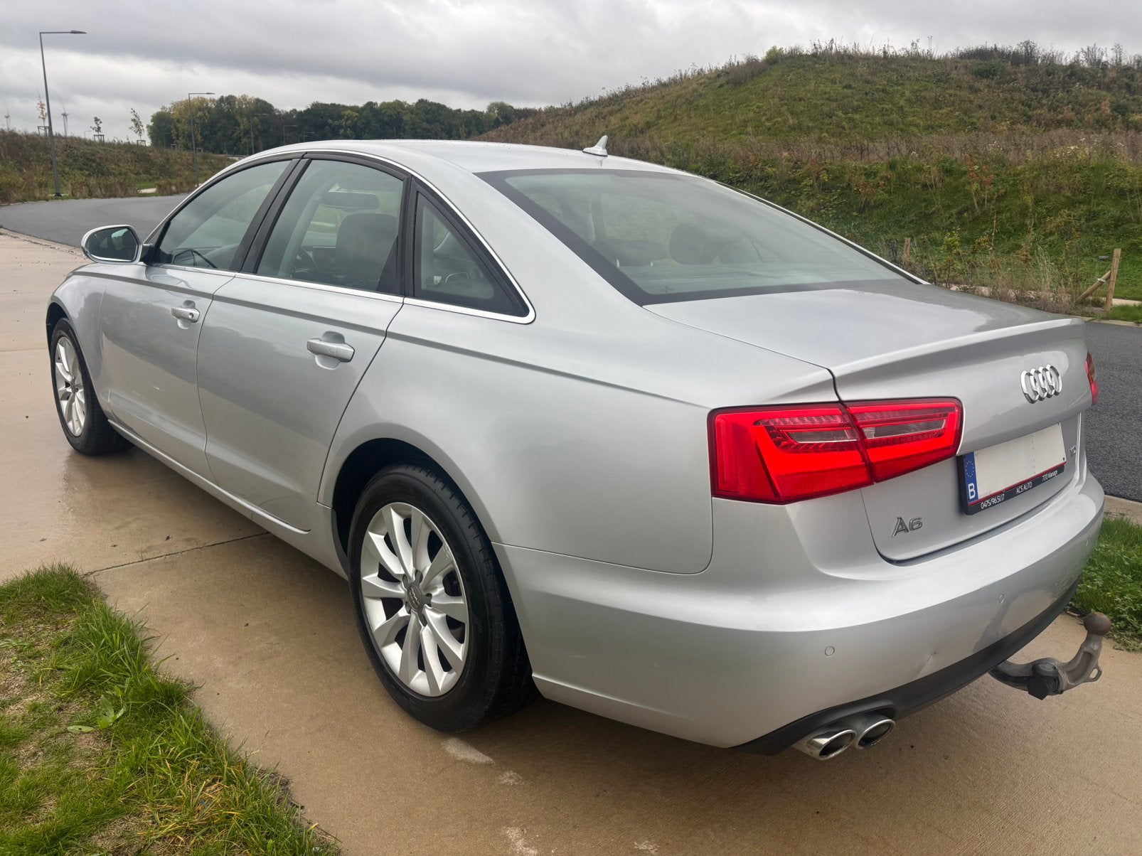 Audi A6 2.0 TDI 2012 60000km CERTIFIÉS Car-Pass AvecGARANTIE, Cuir, Entreprise, Boîte manuelle, Ordinateur de bord