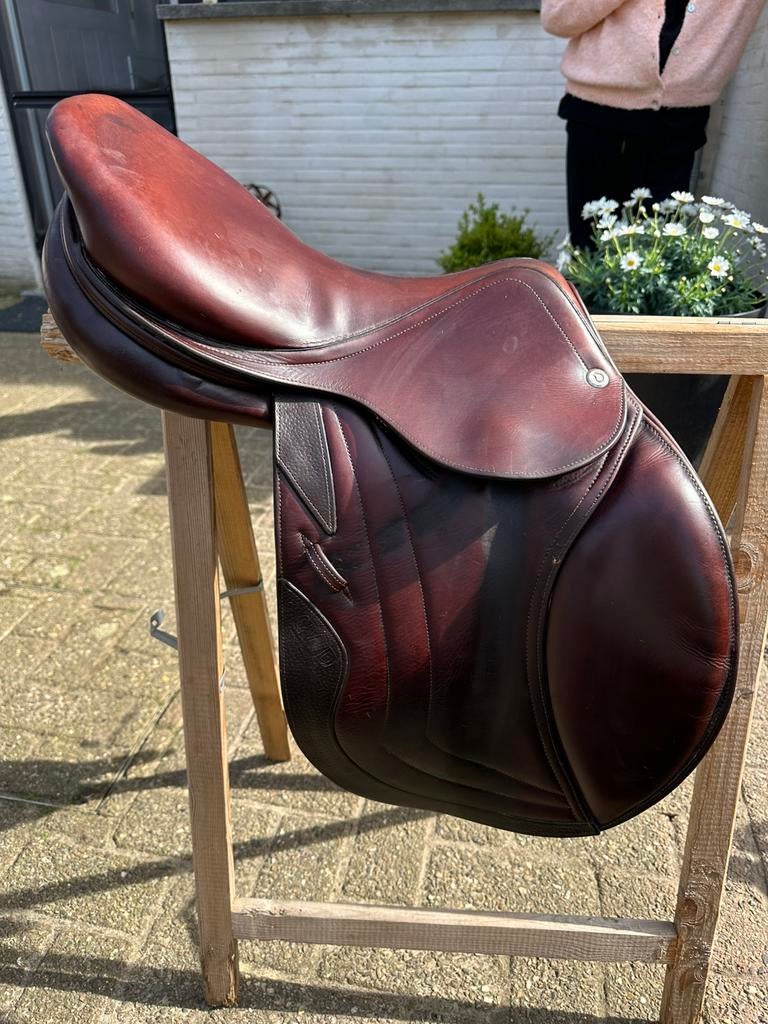Mooi CWD zadel, Dieren en Toebehoren, Paarden en Pony's | Zadels, Ophalen, Springen