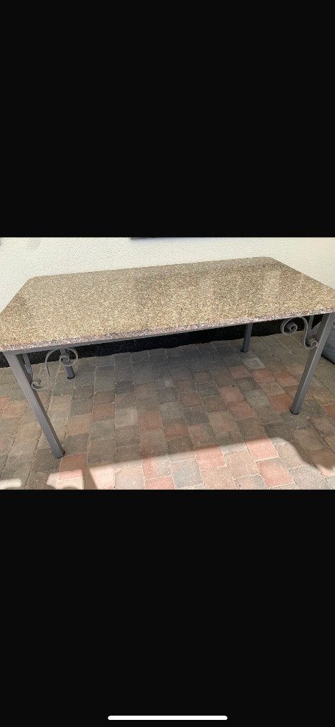 Stevige tafel met arduin blad, Tuin en Terras, Ophalen, Zo goed als nieuw, Rechthoekig