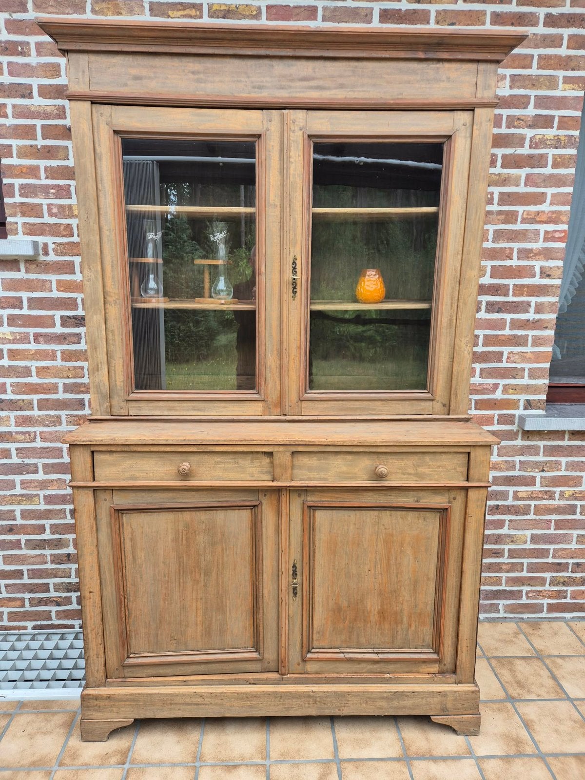 Vitrinekast, Huis en Inrichting, Gebruikt, 200 cm of meer, Grenenhout, 25 tot 50 cm